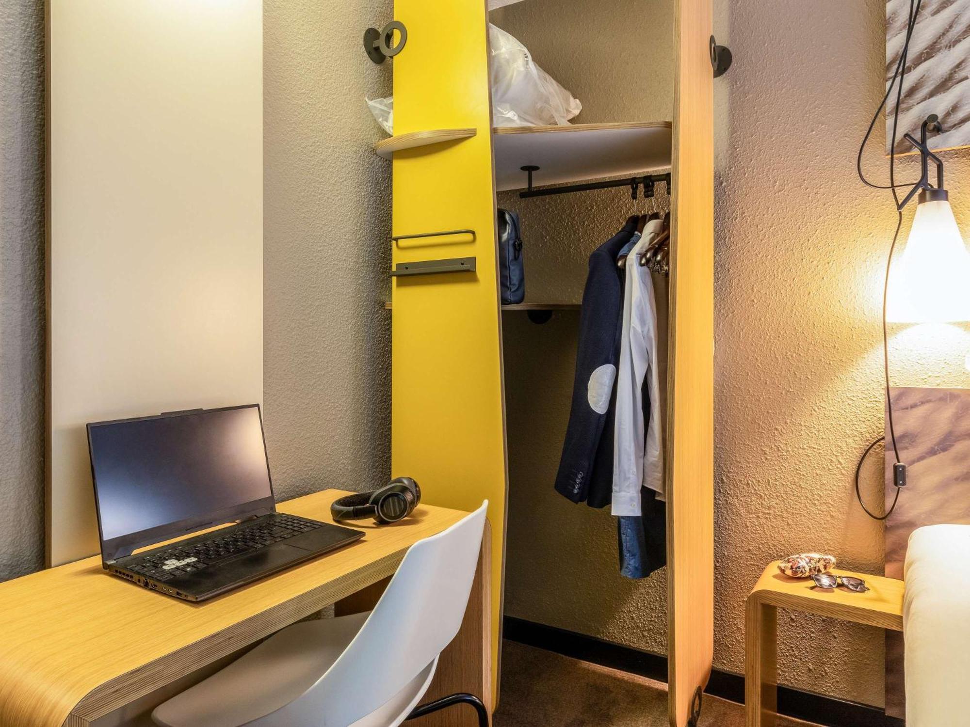 Hotel Ibis Velizy Jouy-En-Josas Exterior foto